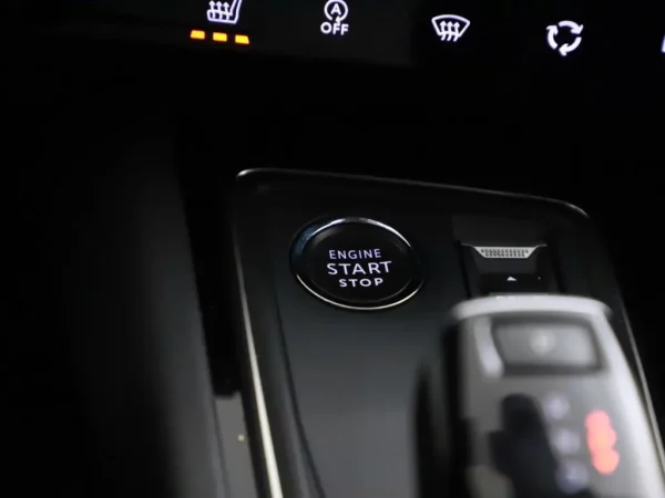 Peugeot 508 SW 1.2 PureTech Blue Lease Allure