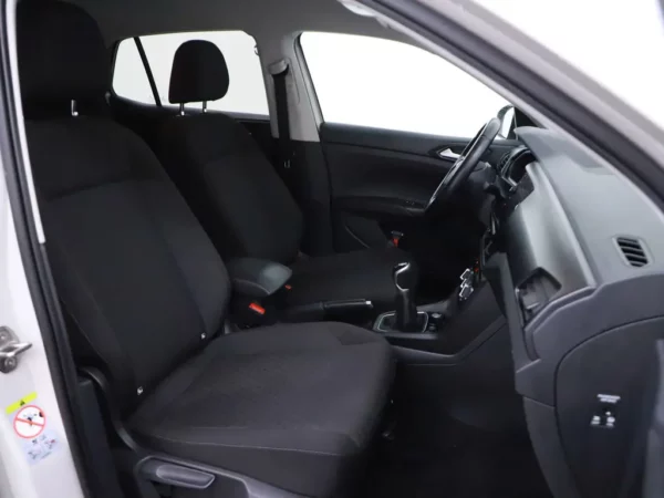 Photo 21 of 27 of WVGZZZC1ZNY031245 Volkswagen T-Cross 1.0 TSI Life