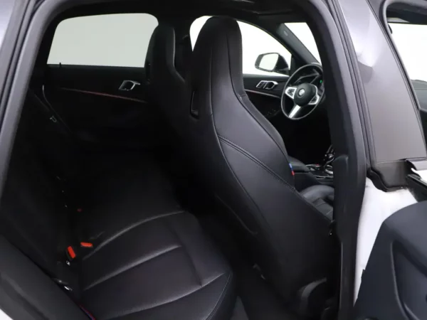 Photo 21 of 29 of WBA31AK0007K54793 BMW 2 Serie Coupé 220i Aut. M-Sport