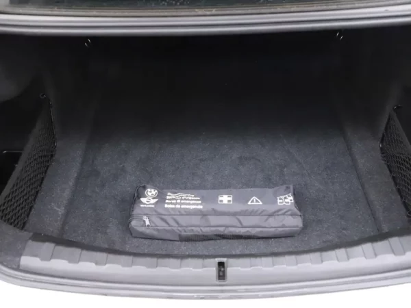 BMW 3-serie 320i High Executive (4-drs Sedan)