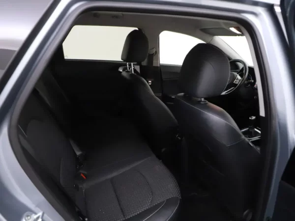 Photo 21 of 31 of U5YH5811ALL063651 Kia Ceed Sportswagon 1.0 T-GDi DynamicPlusLine Navi