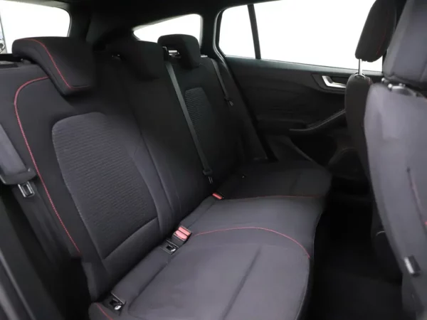 Ford FOCUS Wagon 1.5 EcoBoost ST Line