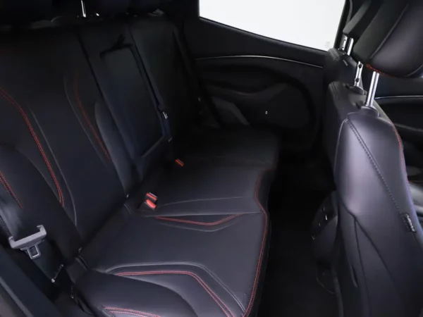 Ford Mustang Mach-E AWD 75 kWh LED