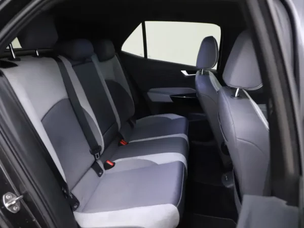 Photo 21 of 31 of WVWZZZE1ZMP001850 Volkswagen ID.3 First Plus 58 kWh IQ-Light