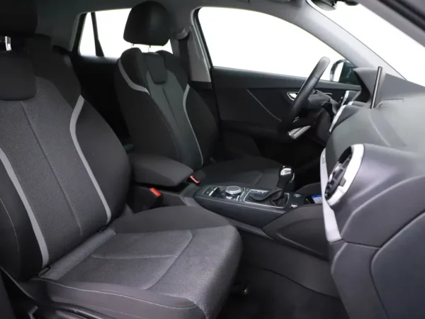 Photo 22 of 28 of WAUZZZGA5MA007796 Audi Q2 35 TFSI Aut. Business Edition LED