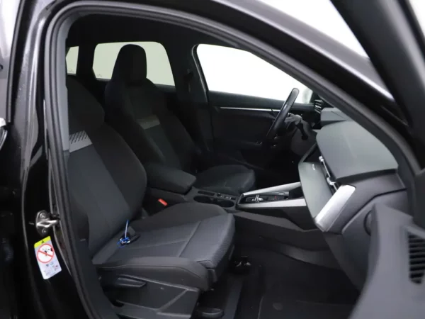 Audi A3 Sportback 40 TFSI e S-Tronic Business Edition