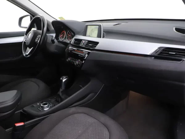 BMW X1 sDrive20i AUT. Executive LED