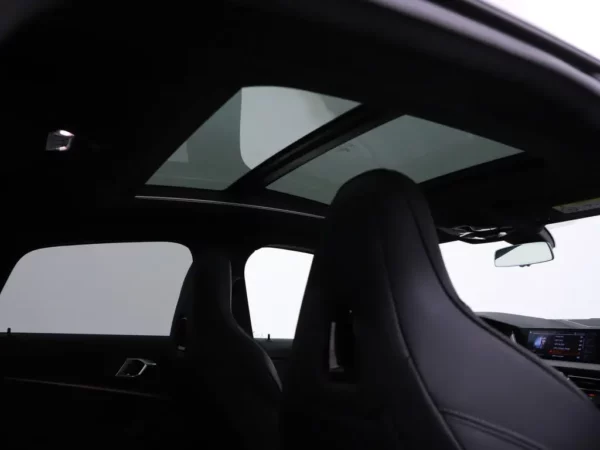 Photo 22 of 29 of WBA31AK0007K54793 BMW 2 Serie Coupé 220i Aut. M-Sport