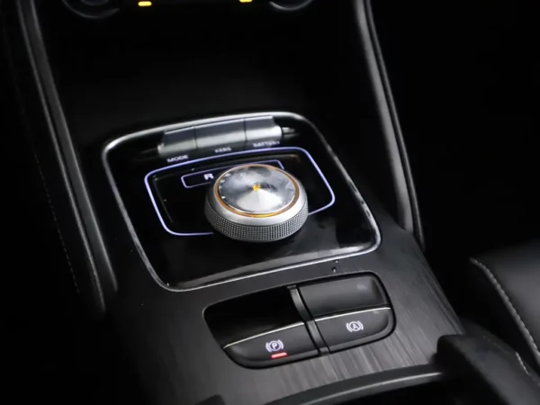 Photo 22 of 35 of LSJW74098LZ043107 MG ZS EV Luxury 45 kWh