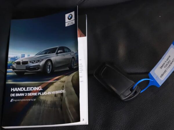 BMW 3-serie 330e Luxury Edition