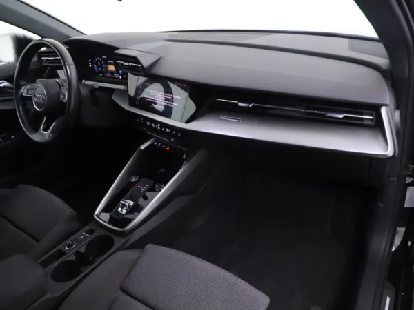 Audi A3 Sportback 40 TFSI e S-Tronic Business Edition