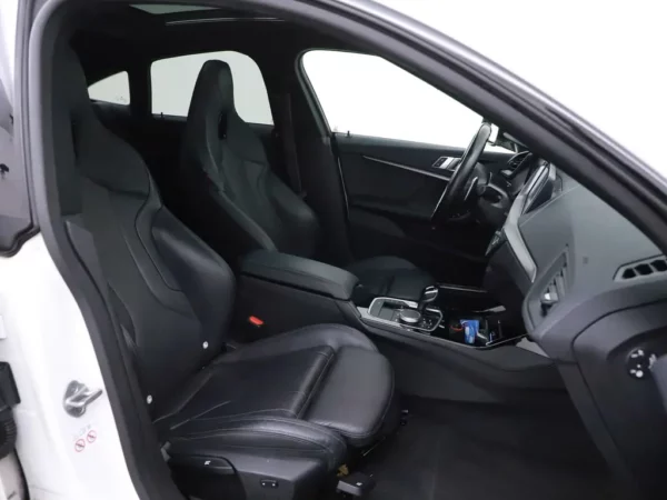 Photo 23 of 29 of WBA31AK0007K54793 BMW 2 Serie Coupé 220i Aut. M-Sport