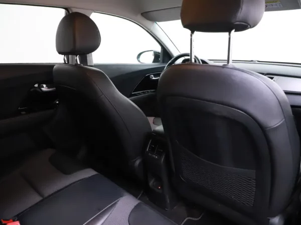 Photo 23 of 30 of KNACC81CGK5296178 Kia Niro 1.6 GDi Hybrid DynamicLine (5-drs