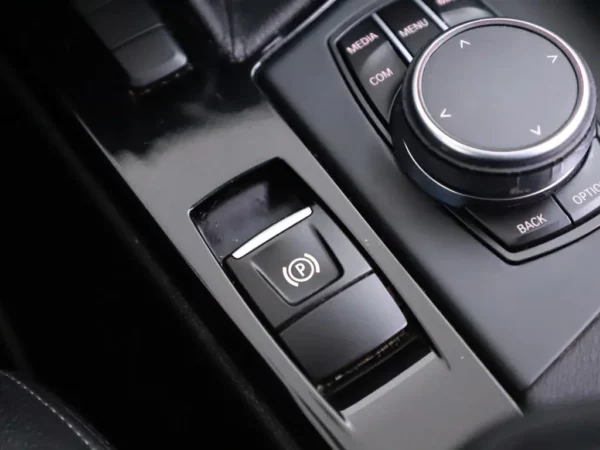 BMW X1 sDrive20i Aut. Corporate Lease High Executive LED