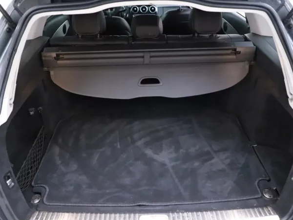 Photo 23 of 36 of WDD2052421F487089 Mercedes-Benz C-Klasse Estate C 200 (5-drs Combi)