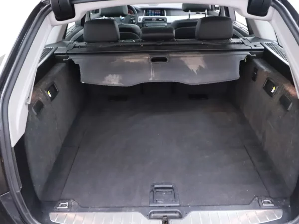 Photo 23 of 37 of WBA5G11060D177843 BMW 5 Serie Touring 520i High Executive Leder