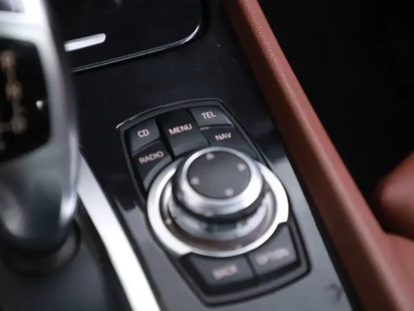 Photo 23 of 40 of WBASP61030DV47940 BMW 5 Serie Gran Turismo 530xd High Executive