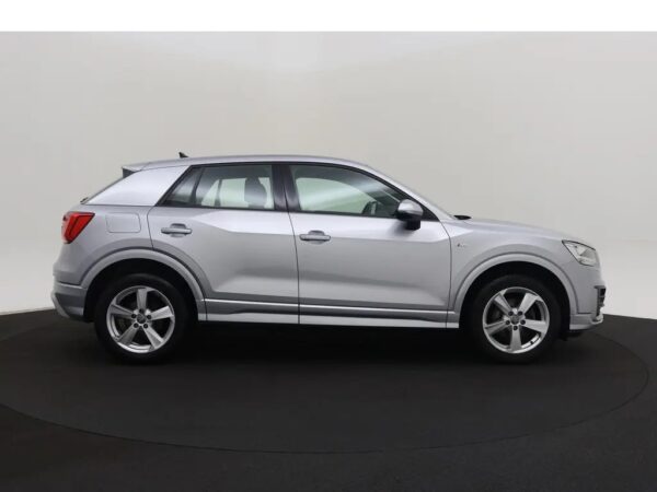 Audi Q2 35 TFSI S-Tronic S-Line