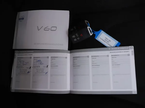 Photo 24 of 29 of YV1FW45C1F1253243 Volvo V60 1.6 T3 Momentum Nav