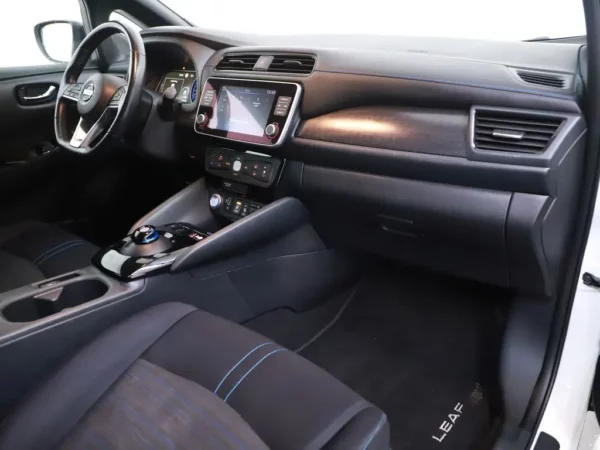 Nissan Leaf N-Connecta 40 kWh LED