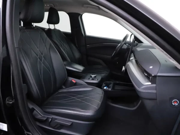 Photo 24 of 30 of WF0TK1EM7MMA16123 Ford Mustang Mach-E RWD 75 kWh (5-drs