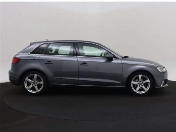 Audi A3 Sportback 1.5 TFSI S-tronic CoD