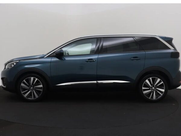 Photo 25 of 28 of VF3MRHNSJKL032587 Peugeot 5008 1.2 PureTech Allure Navi