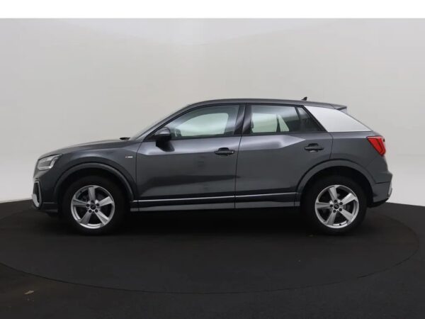 Photo 25 of 28 of WAUZZZGA5MA007796 Audi Q2 35 TFSI Aut. Business Edition LED