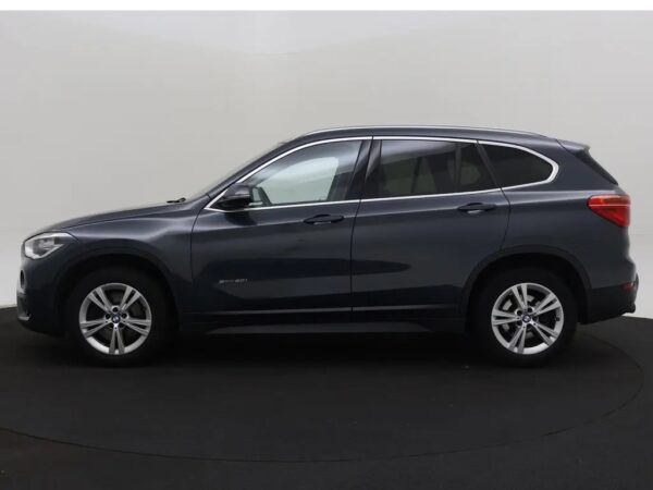 BMW X1 sDrive20i AUT. Executive LED