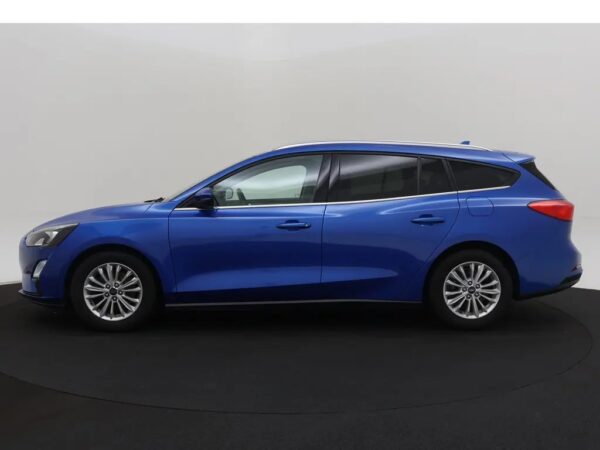 Photo 25 of 28 of WF0PXXGCHPLY55796 Ford FOCUS Wagon 1.0 EcoBoost Hybrid Titanium X