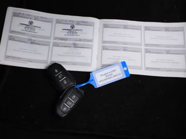 Peugeot e-2008 EV Allure 50 kWh Navi