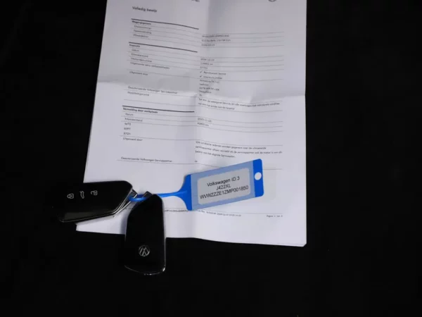 Photo 25 of 31 of WVWZZZE1ZMP001850 Volkswagen ID.3 First Plus 58 kWh IQ-Light