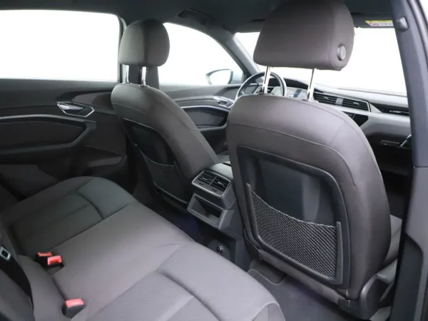 Audi e-tron Sportback 55 quattro Business edition