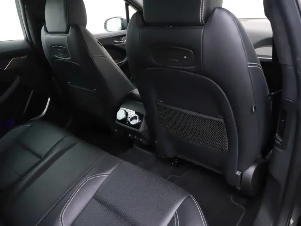 Photo 25 of 33 of SADHA2B17K1F66341 Jaguar I-PACE EV400 First Edition 90 kWh LED