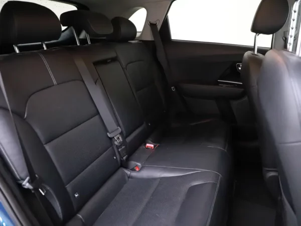 Photo 25 of 35 of KNACC81CGH5054995 Kia Niro 1.6 GDi Hybrid ExecutiveLine