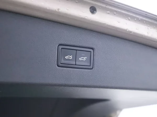 Volkswagen Tiguan 1.4 TSI DSG Highline Business R-Line