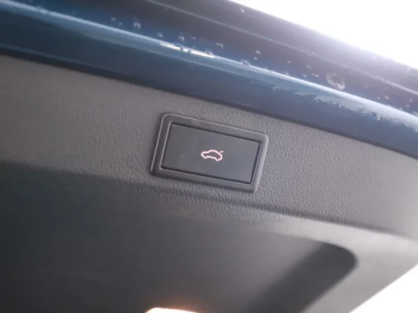 Skoda Superb Combi 1.6 TDI Aut. Style Business LED