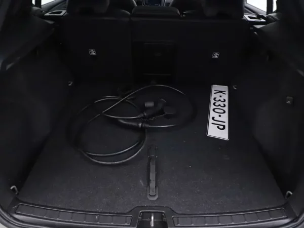 Photo 25 of 38 of YV1XZEDVEM2461653 Volvo XC40 Recharge P8 AWD R-Design