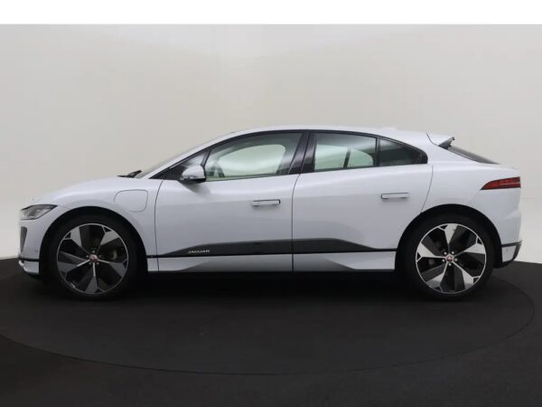 Photo 26 of 29 of SADHA2B16K1F60501 Jaguar I-PACE EV400 First Edition S 90 kWh PANO