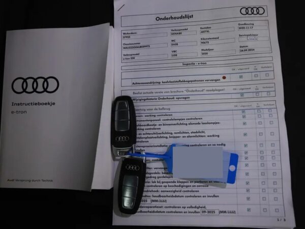 Photo 26 of 30 of WAUZZZGE6LB039975 Audi e-tron 50 quattro edition 71 kWh