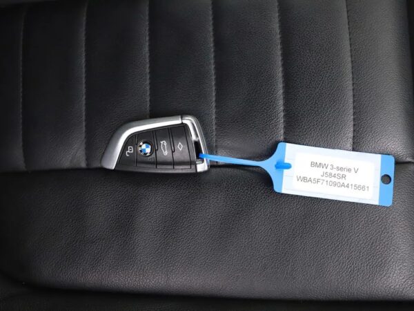 BMW 3-serie 320i High Executive (4-drs Sedan)