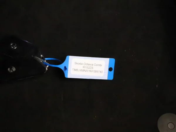 Photo 26 of 31 of TMBJW8NX1NY085740 Skoda Octavia Combi 1.4 TSI iV PHEV Business Plus