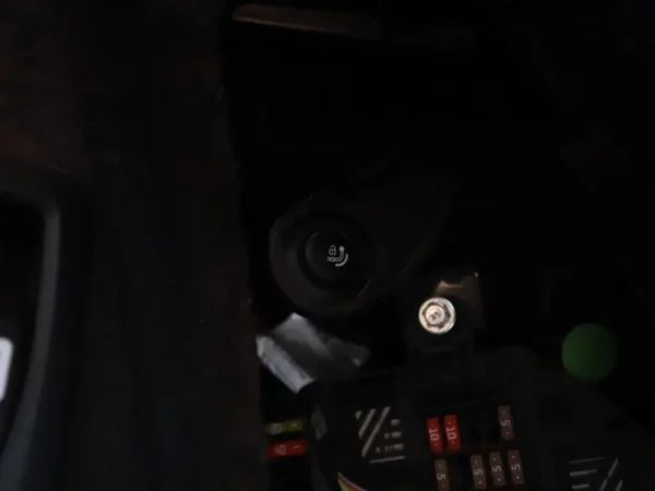 Photo 26 of 40 of WBASP61030DV47940 BMW 5 Serie Gran Turismo 530xd High Executive