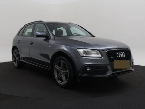 Audi Q5 2.0 TFSI Quattro S-Line LED