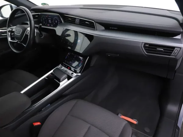 Audi e-tron Sportback 55 quattro Business edition