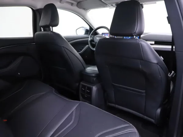 Ford Mustang Mach-E RWD 75 kWh Cruise