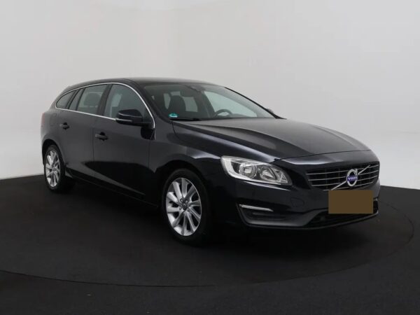 Photo 28 of 29 of YV1FW45C1F1253243 Volvo V60 1.6 T3 Momentum Nav