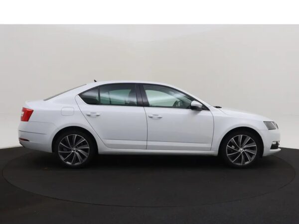 Skoda Octavia 1.5 TSI Greentech Ambition Business