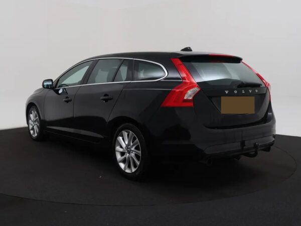 Photo 29 of 29 of YV1FW45C1F1253243 Volvo V60 1.6 T3 Momentum Nav