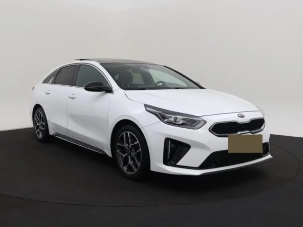 Photo 29 of 30 of U5YH2G11ALL030094 Kia ProCeed 1.0 T-GDI GT-Line